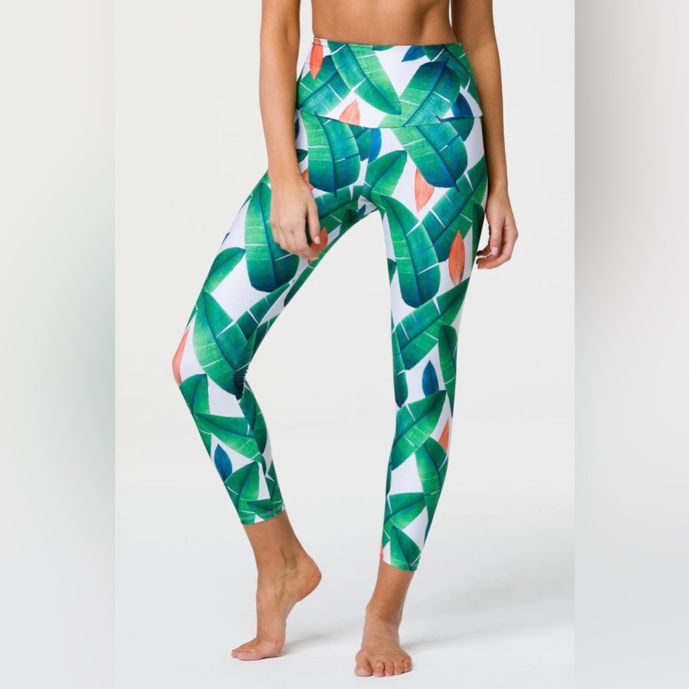 🆕 Onzie High Waisted Basic Midi Legging in Cabana size M/L